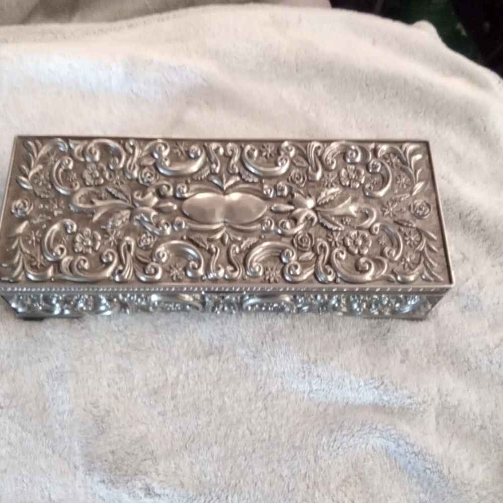 Vintage Circa 1992 Godinger Silver Lidded Jewelry Box